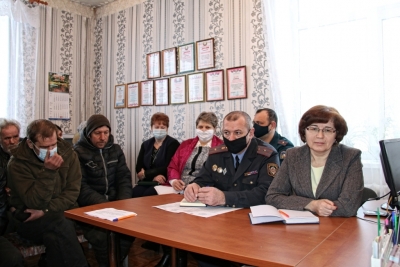 Рассмотрели заявления, разъяснили нормы