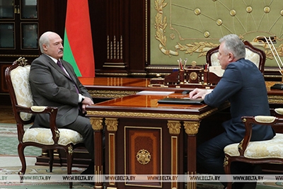 Лукашенко поблагодарил ФПБ за активное участие в парламентской избирательной кампании