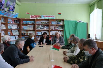 В формате двустороннего диалога