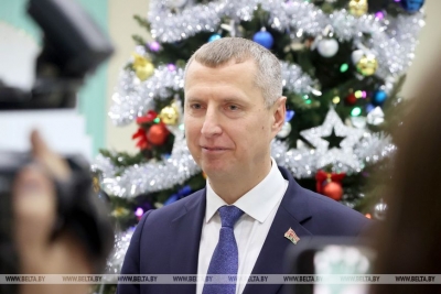 «Радостно видеть счастливые лица». Дмитрий Крутой поздравил воспитанников школы-интерната в Белыничах
