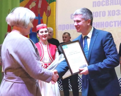 Честь и хвала людям труда!