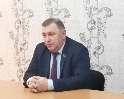 В трудовых коллективах района продолжаются информационные встречи