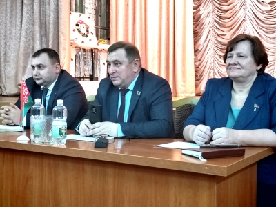 В трудовых коллективах Славгородчины продолжаются встречи с населением