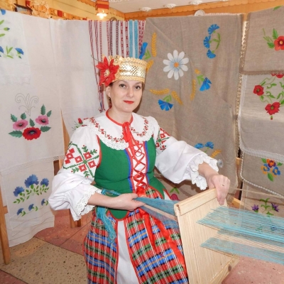 Ад&nbsp;бібліятэкара&nbsp;&amp;mdash; да&nbsp;прызнанага майстра ткацтва