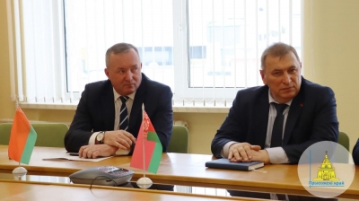 Леонид Мартынюк встретился с&nbsp;коллективом ПТУП &laquo;Красный пищевик&nbsp;&mdash; Славгород&raquo;