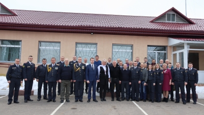 Почётная, но&nbsp;не&nbsp;простая судьба&nbsp;&mdash; народу служить и&nbsp;Отчизне!