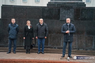 Автопарк районных потребительских обществ Могилевщины пополнился 30-ю новыми автомагазинами